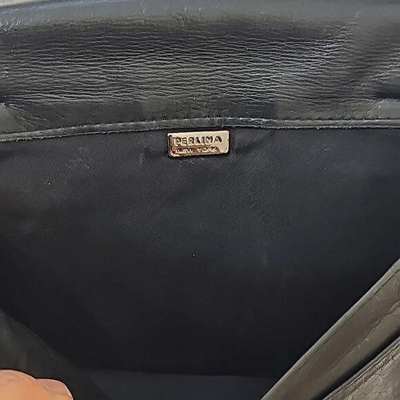 Perlina vintage leather crossbody purse - Picture 3 of 9